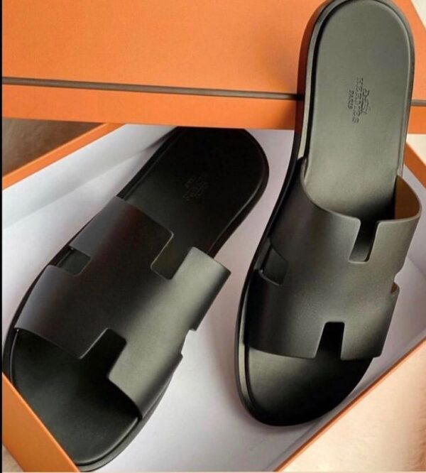 Sandales plates Hermes