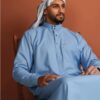 qamis au style minimaliste