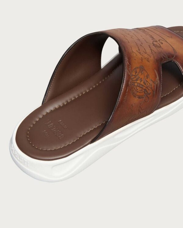 Sandales en cuir Maron